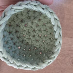 Koszyk ze sznurka zielony 11 cm